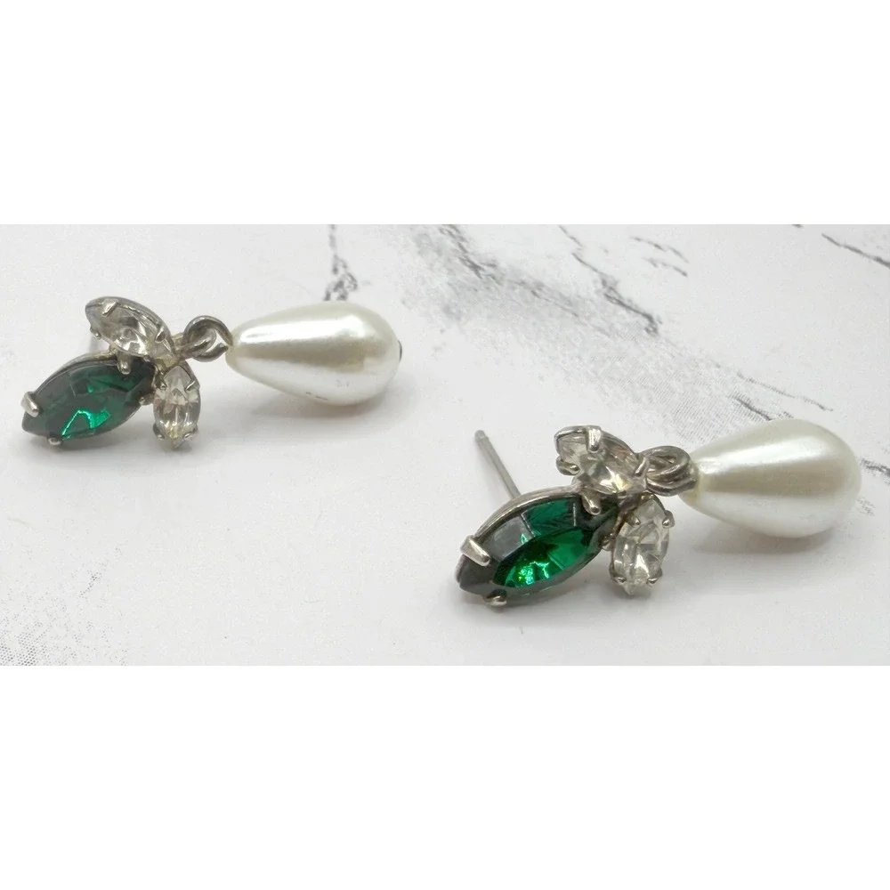 Green Glass Rhinestone Faux Pearl Drop Earrings‎ Bridal Holiday 1.125
